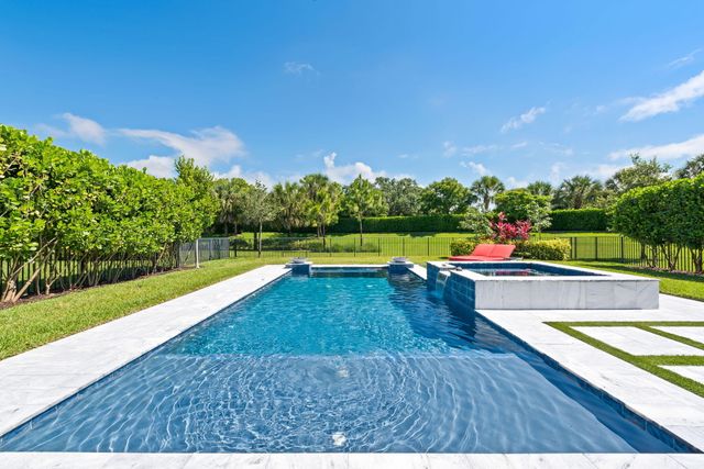 4688 E Pinehurst Trl Trail E, Oakland Park, FL 33309