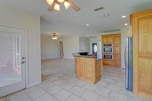 628 County Road 903, Cleburne, TX 76033