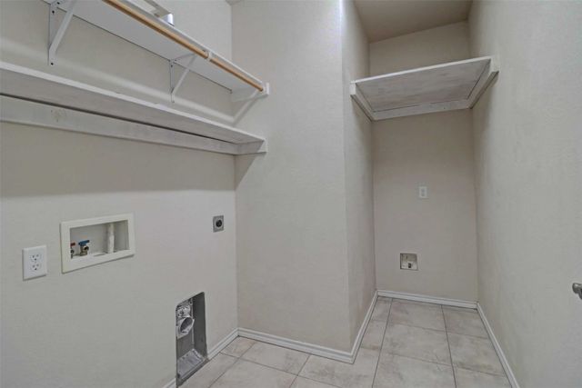 628 County Road 903, Cleburne, TX 76033