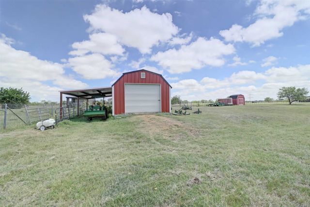 628 County Road 903, Cleburne, TX 76033