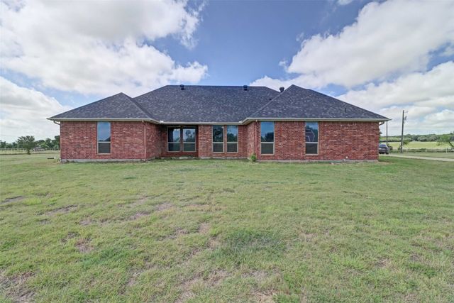 628 County Road 903, Cleburne, TX 76033