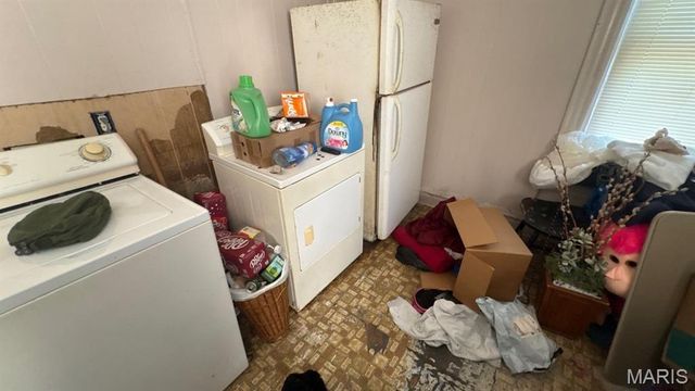 3502 Cora Avenue, St Louis, MO 63115