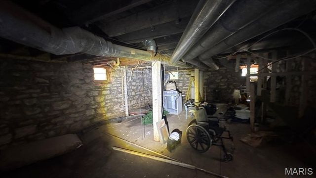 3502 Cora Avenue, St Louis, MO 63115