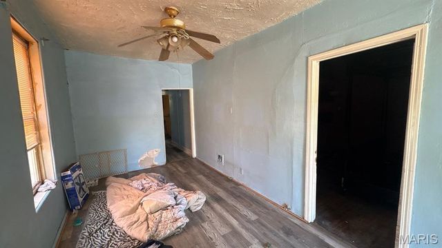 3502 Cora Avenue, St Louis, MO 63115