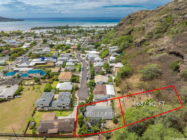 306 Moomuku Place, Honolulu, HI 96821