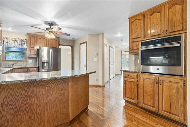 22808 E 28th Street Court, Blue Springs, MO 64015
