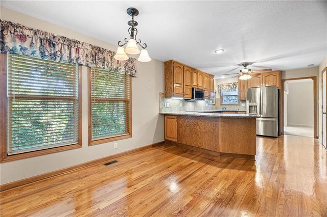 22808 E 28th Street Court, Blue Springs, MO 64015