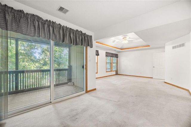 22808 E 28th Street Court, Blue Springs, MO 64015
