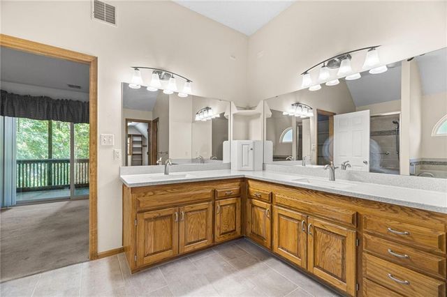 22808 E 28th Street Court, Blue Springs, MO 64015