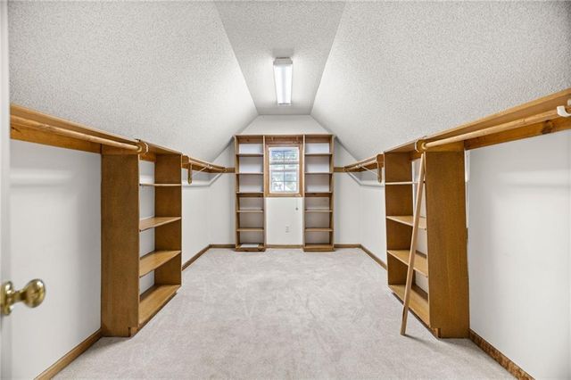 22808 E 28th Street Court, Blue Springs, MO 64015