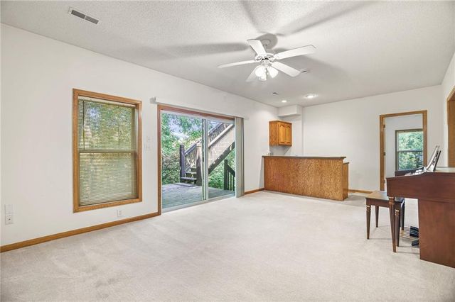 22808 E 28th Street Court, Blue Springs, MO 64015