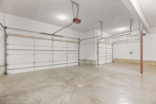 22808 E 28th Street Court, Blue Springs, MO 64015