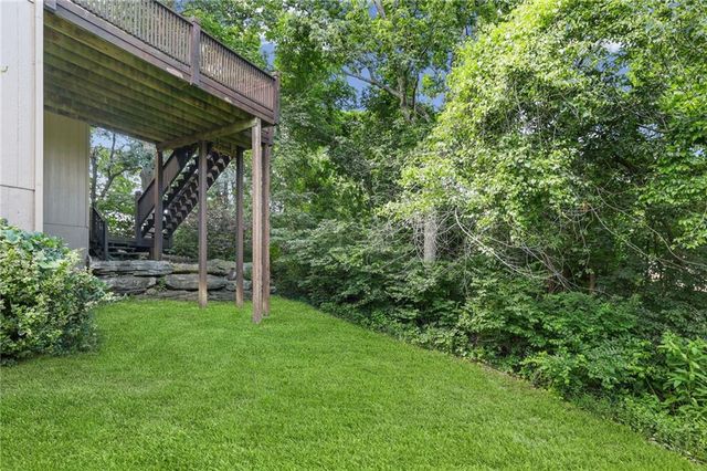 22808 E 28th Street Court, Blue Springs, MO 64015