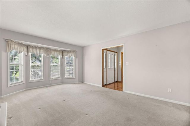 22808 E 28th Street Court, Blue Springs, MO 64015