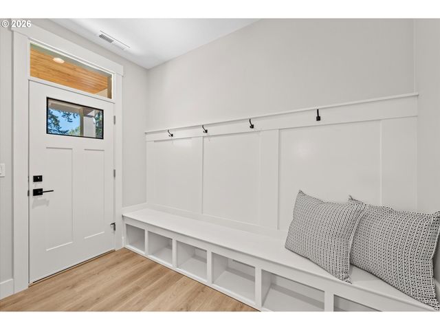 19139 Sw ELLERSON St, Beaverton, OR 97078
