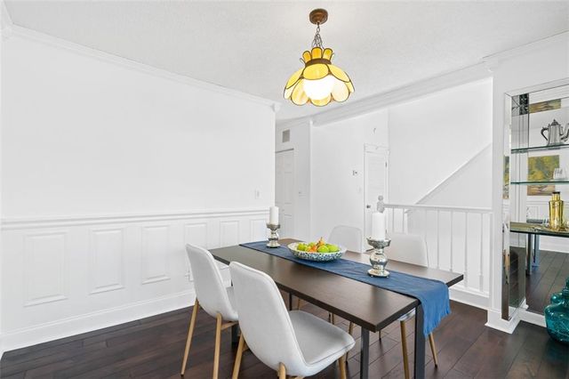 1127 Riverbend Club SE Drive, Atlanta, GA 30339