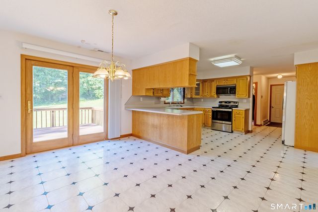 76 Thimble Rock Road, Middletown, CT 06457