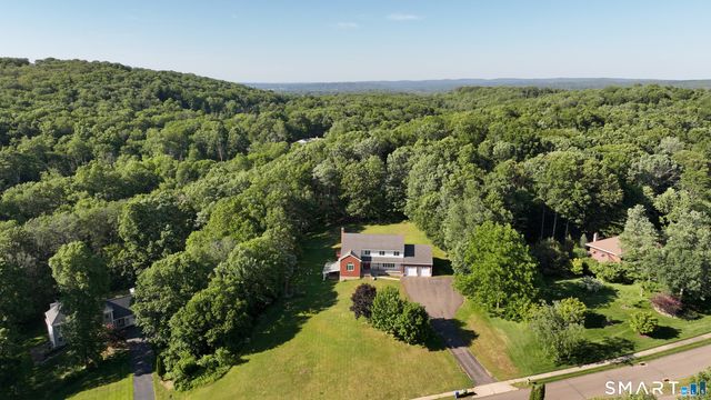 76 Thimble Rock Road, Middletown, CT 06457