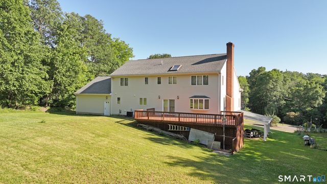 76 Thimble Rock Road, Middletown, CT 06457