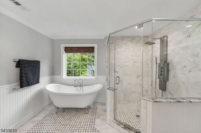 637 Mountain Ave, Berkeley Heights Twp., NJ 07922