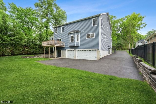 637 Mountain Ave, Berkeley Heights Twp., NJ 07922