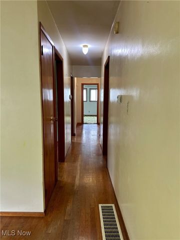 19 Sunset Drive, Martins Ferry, OH 43935