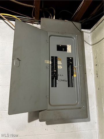 19 Sunset Drive, Martins Ferry, OH 43935