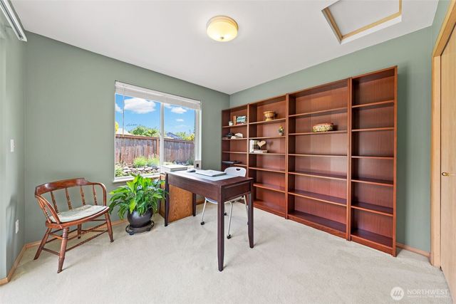 14034 SE 237th Place, Kent, WA 98042