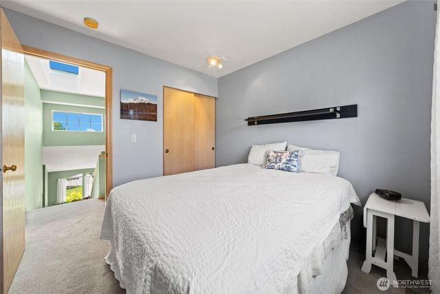 14034 SE 237th Place, Kent, WA 98042