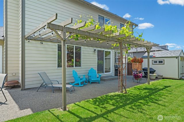14034 SE 237th Place, Kent, WA 98042