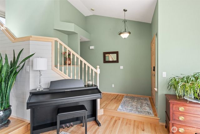 14034 SE 237th Place, Kent, WA 98042