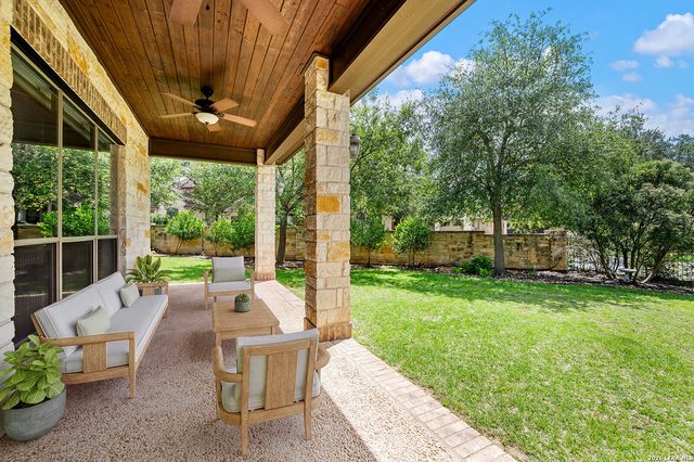 2 SAXBY GLN, San Antonio, TX 78257