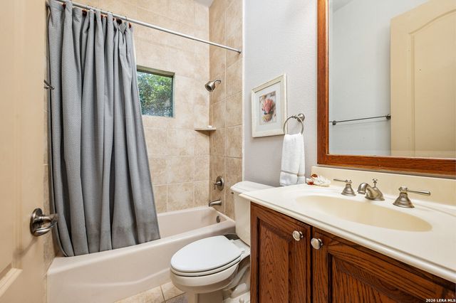 2 SAXBY GLN, San Antonio, TX 78257