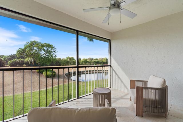 14 Southport Lane D, Boynton Beach, FL 33436