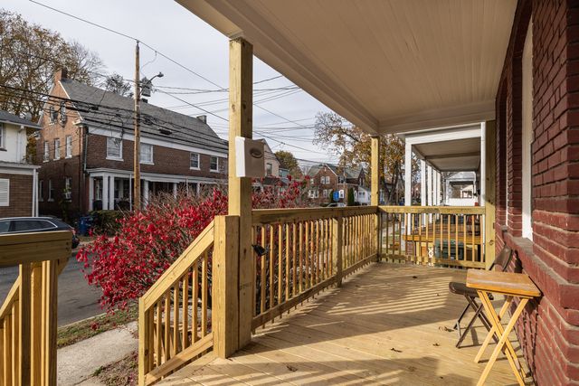 400 East Avenue, Bridgeport, CT 06610