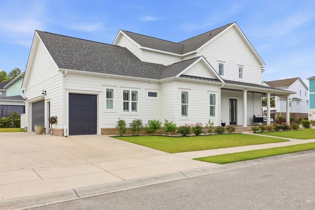 301 Spartina Ct., North Myrtle Beach, SC 29582