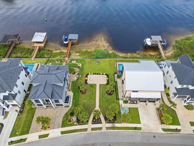 301 Spartina Ct., North Myrtle Beach, SC 29582