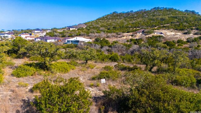 23518 Basse Cyn, San Antonio, TX 78023