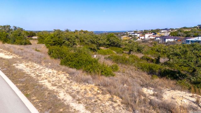 23518 Basse Cyn, San Antonio, TX 78023