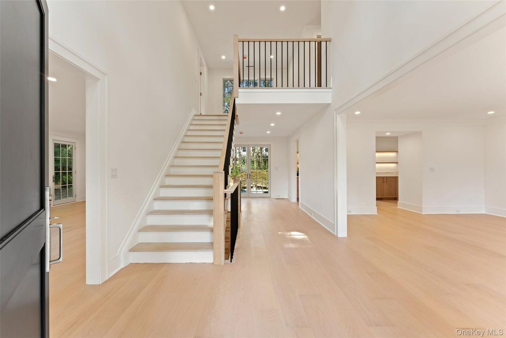 65 Fox Meadow Road, Scarsdale, NY 10583 — photo 2
