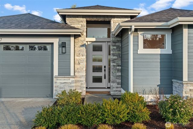 7537 Sandin Lane, Gig Harbor, WA 98335