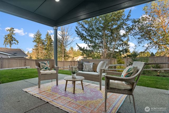 7537 Sandin Lane, Gig Harbor, WA 98335