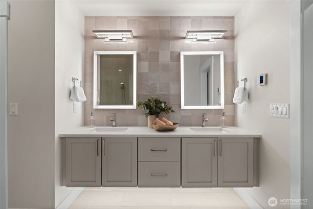 7537 Sandin Lane, Gig Harbor, WA 98335