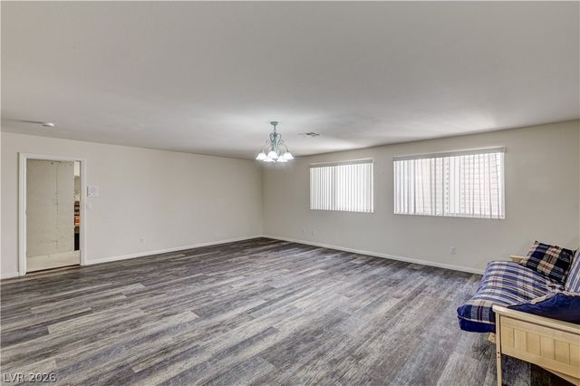 9145 November Breeze Street, Las Vegas, NV 89123