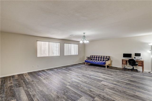 9145 November Breeze Street, Las Vegas, NV 89123