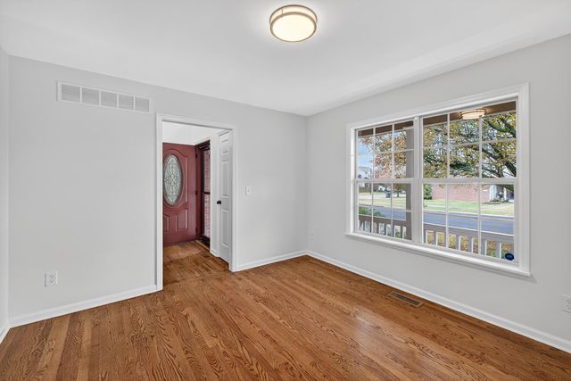 164 Mcconnells Trace, Lexington, KY 40511