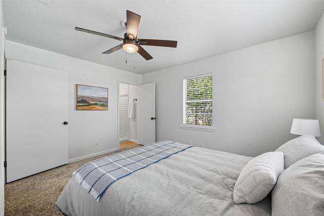 1830 San Antonio Street, Grand Prairie, TX 75051