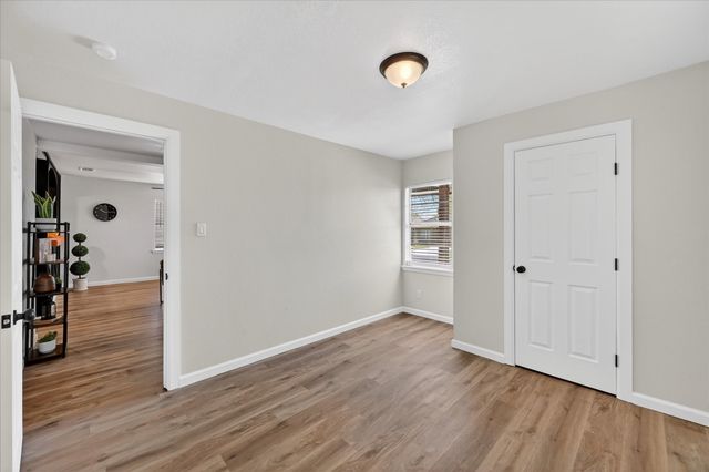 1830 San Antonio Street, Grand Prairie, TX 75051