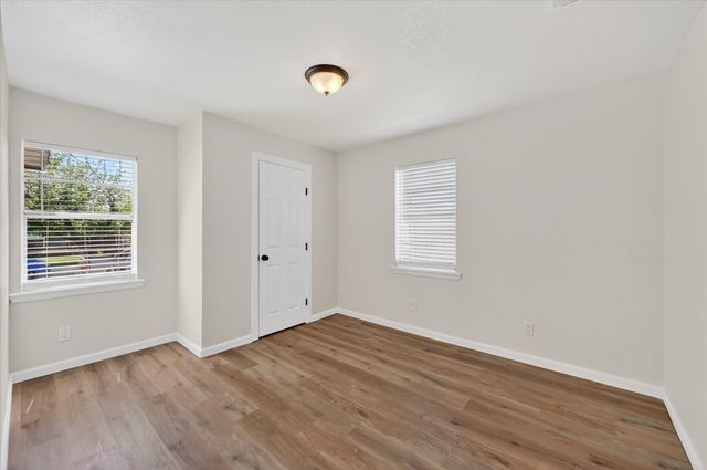 1830 San Antonio Street, Grand Prairie, TX 75051