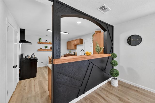 1830 San Antonio Street, Grand Prairie, TX 75051